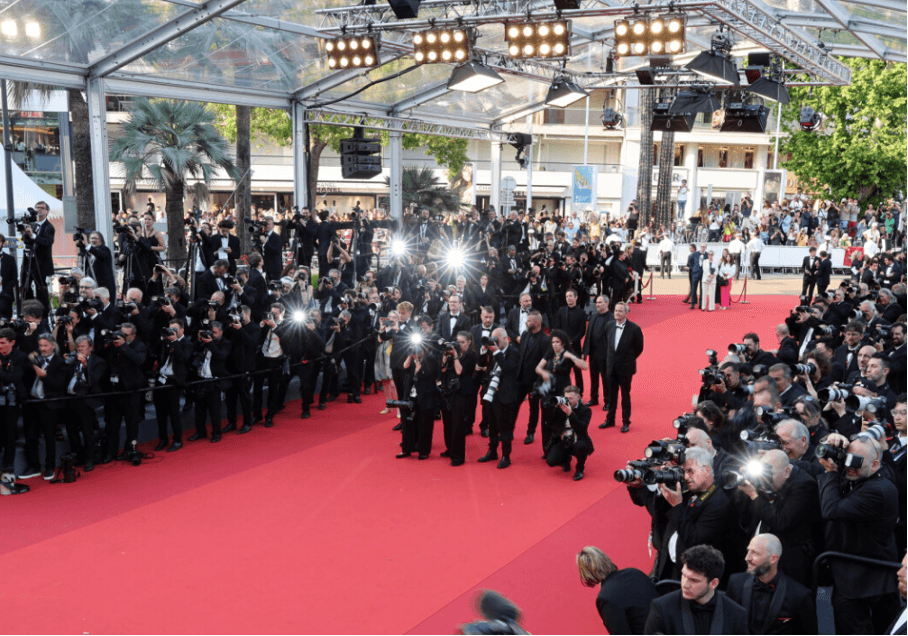 festival de cannes 3.png
