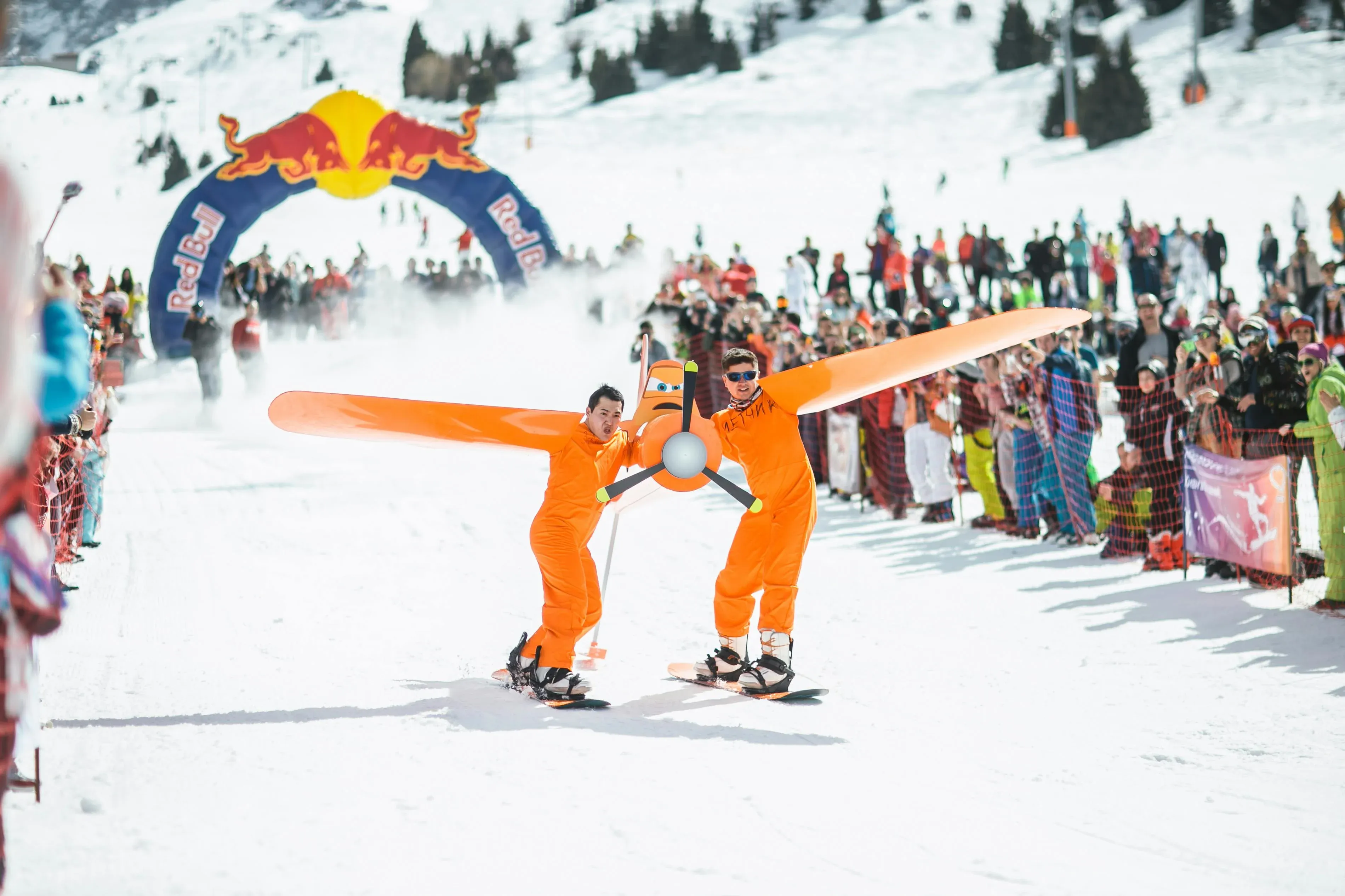 Ski "Snow Rave : House edition"